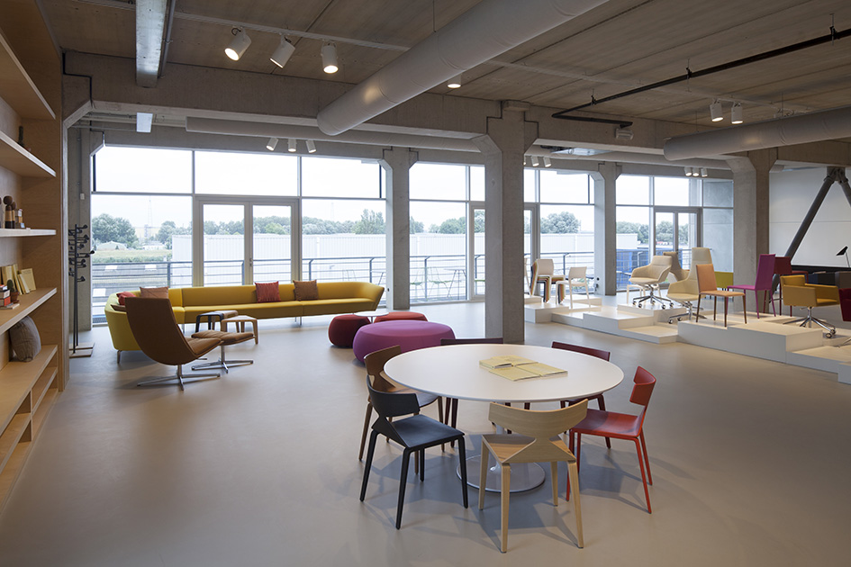 开云（中国） - 坐具|餐椅|办公家具|设计师家具|Norma 餐椅/洽谈椅